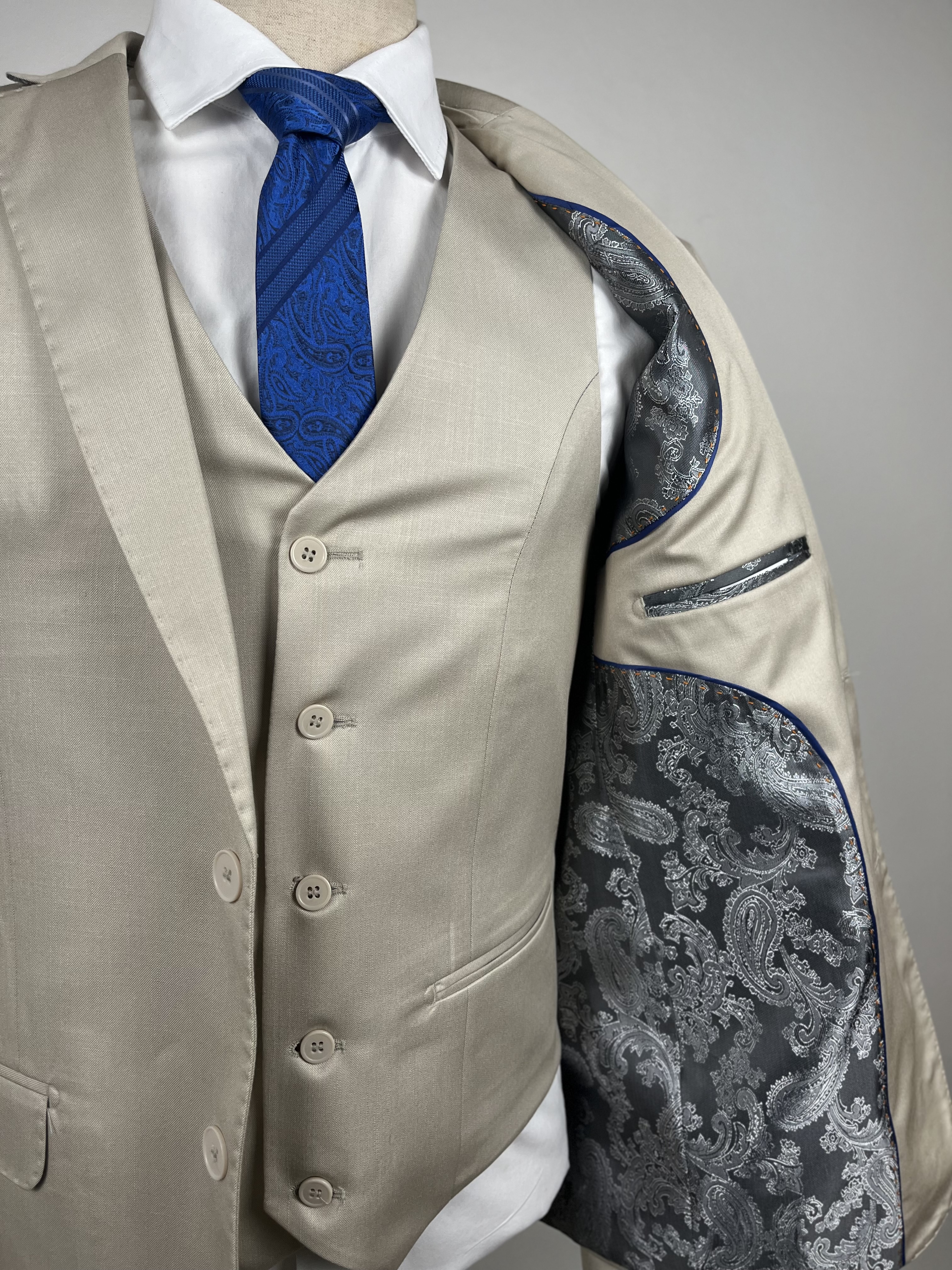 Costume Microfibra Lapela Notch